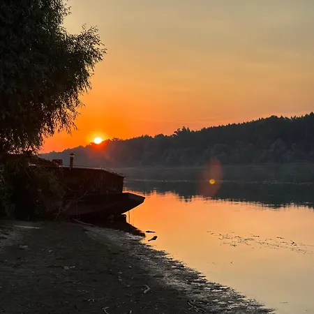Kuca Na Dunavu *
